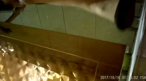 厕所偷拍-云上会所酒吧合集35